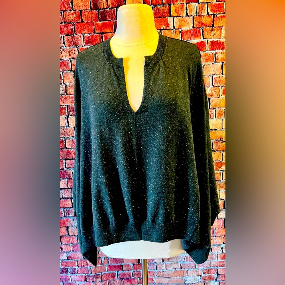 NWT~ Blarney Heritage~ Tweed Cape Sweater~ Olive Green Tweed~ 1 Size